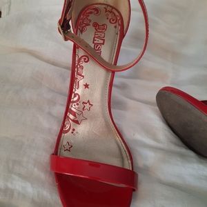 Brash Strappy Heel-2 pairs 7.5